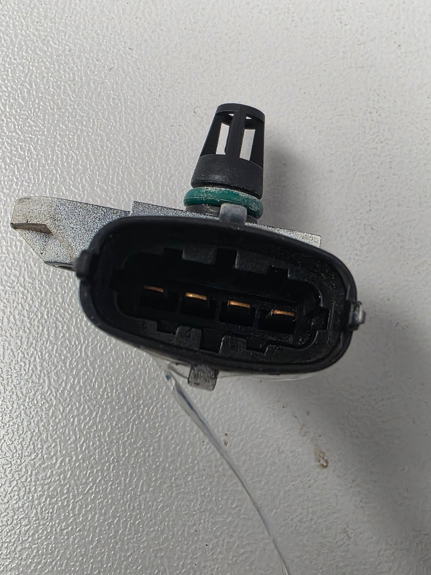 22320906 22320902 Volvo Penta Pressure Sensor | Genuine Used Part