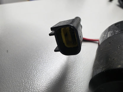 68F-82310-01-00 68F-82310-00-00 Yamaha Z200 Ignition Coil Assy | Genuine Used Part - photo 4 of 4