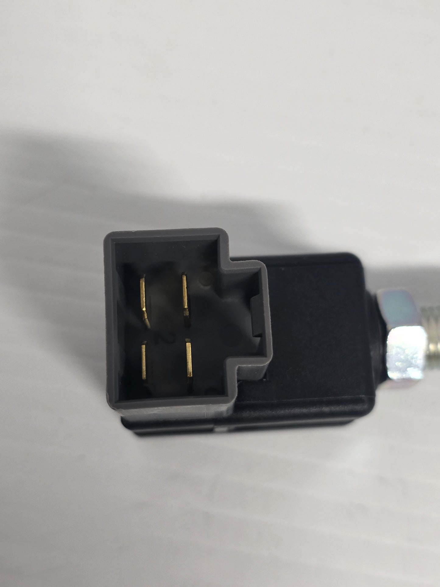 93810-3K000 SWITCH ASSY-STOP LAMP(4P)