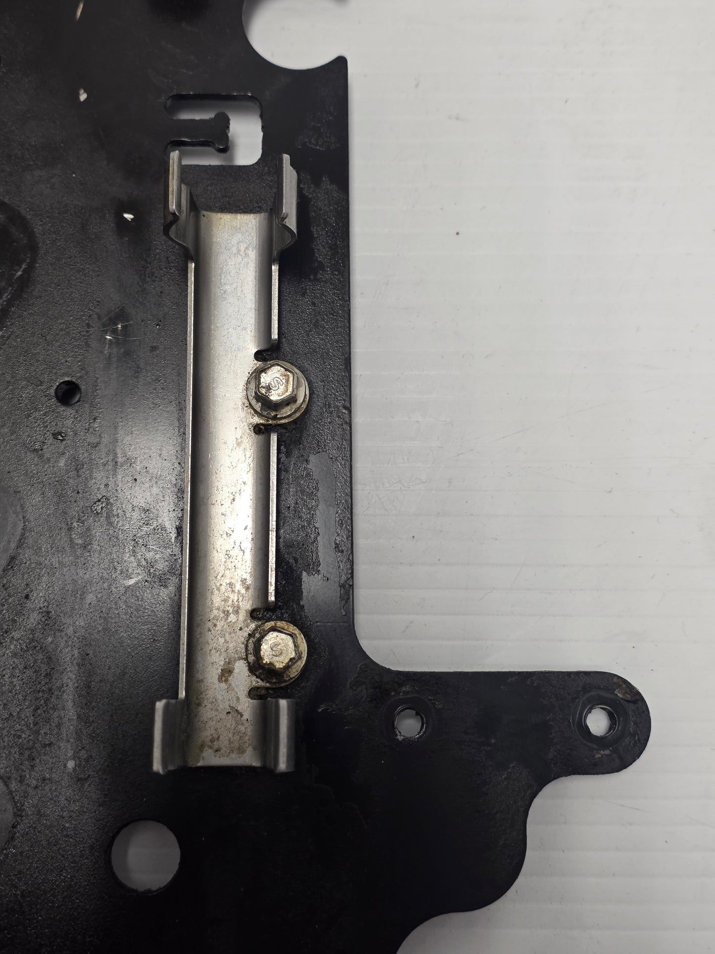8327531 Mercury Electrical Plate | Genuine Used Part