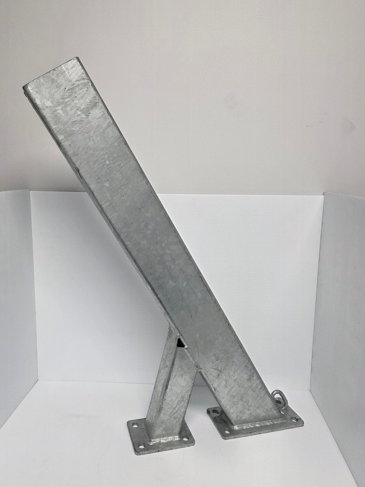 H3645G Mackay 75mm x 125mm x 1000mm Winch Post Galvanised Suits 75mm Drawbar | Marine Trailer Part
