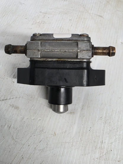 8M0118177 Mercury/Yamaha Fuel Pump | Genuine Used Part