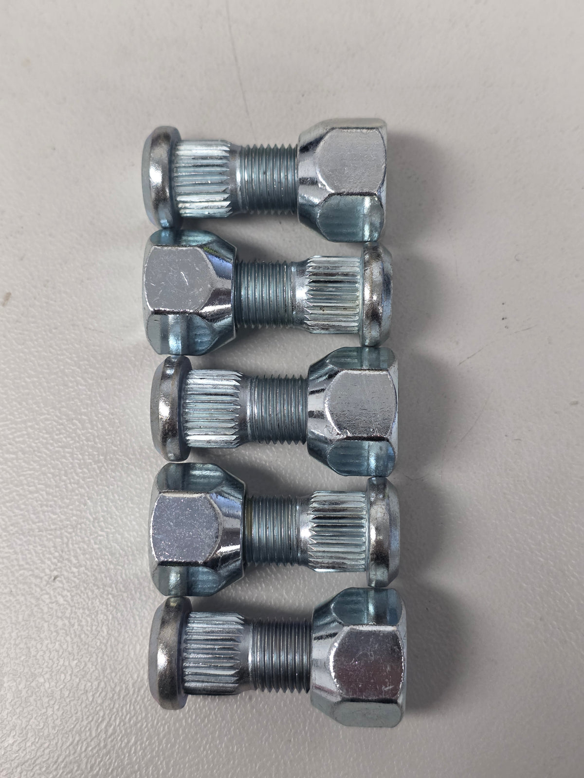 1664C Dunbier 1/2" Ford Wheel Stud and Nut Pack of 5, Clamshell Pack | Marine Trailer Part