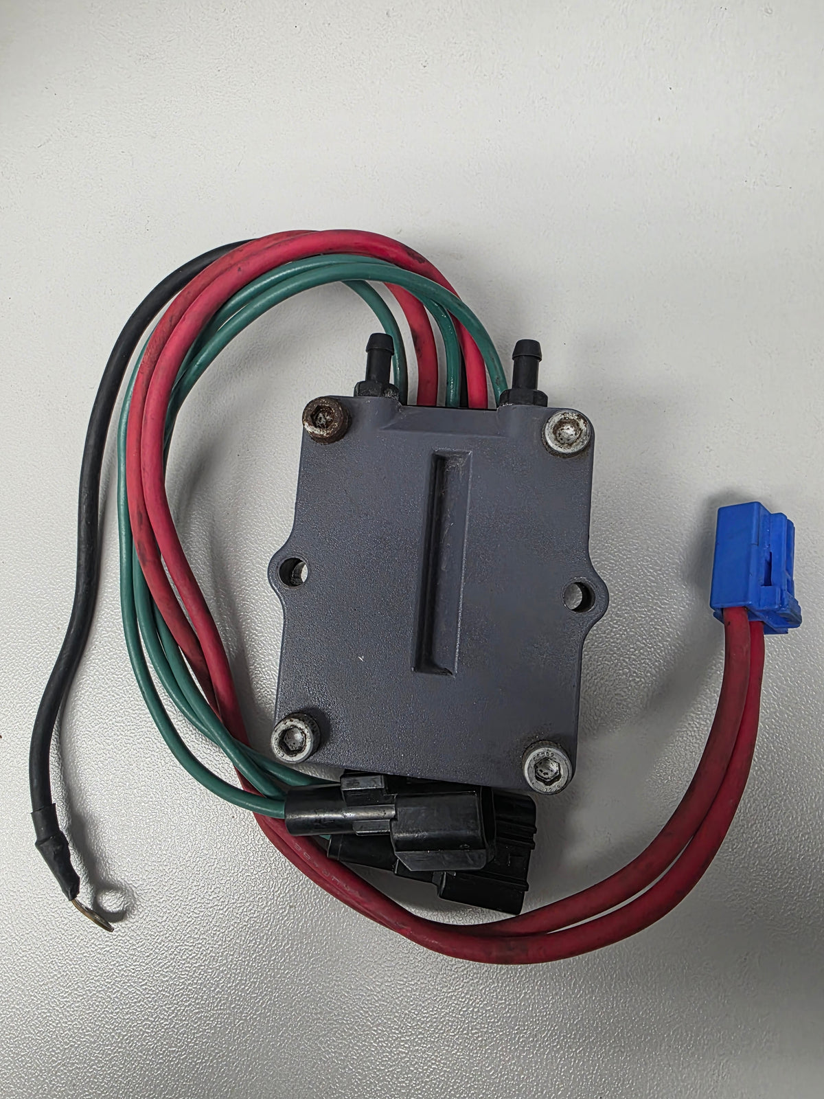 68F-81960-03-00 68F-81960-00-00 Yamaha Z200 Rectifier & Regulator | Genuine Used Part