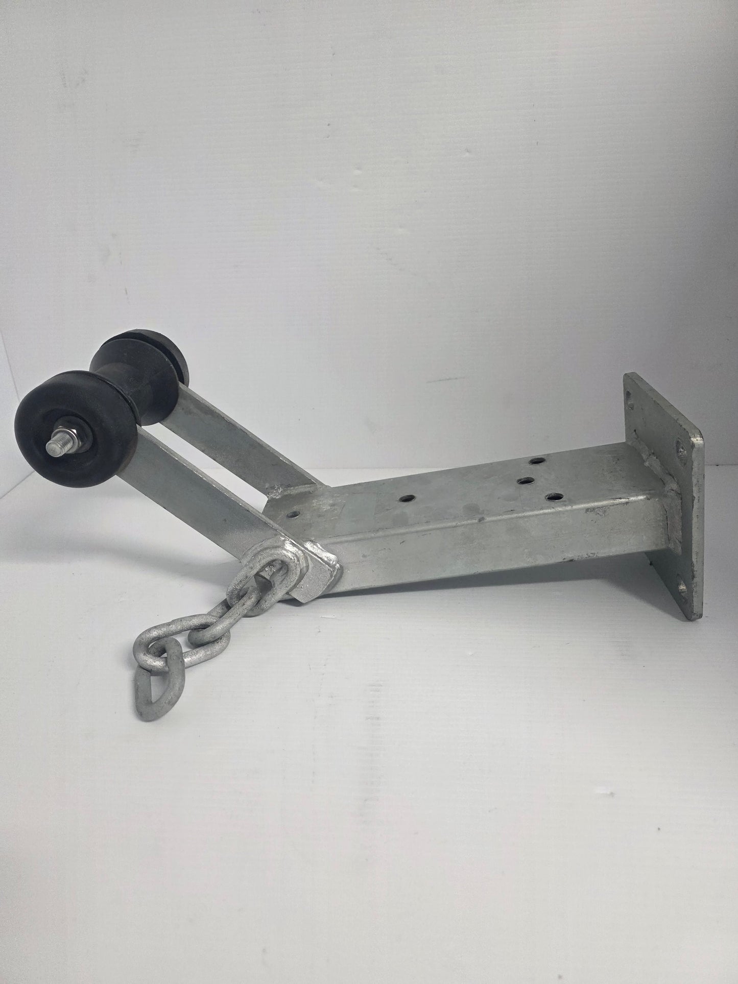 3492 Dunbier Trailer Winch Carrier Inc Bow Roller Suits 100mm Sq