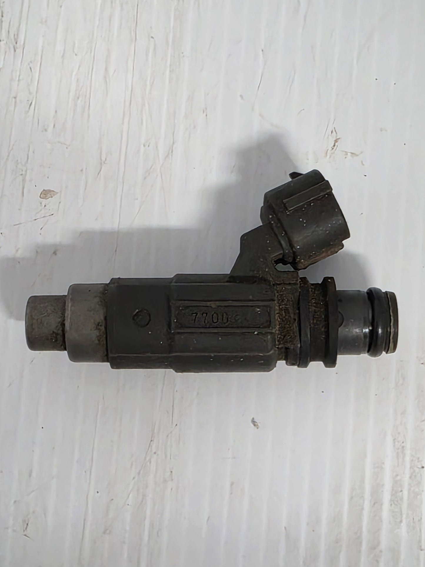 15710-66D00 Suzuki Injector | Genuine Used Part