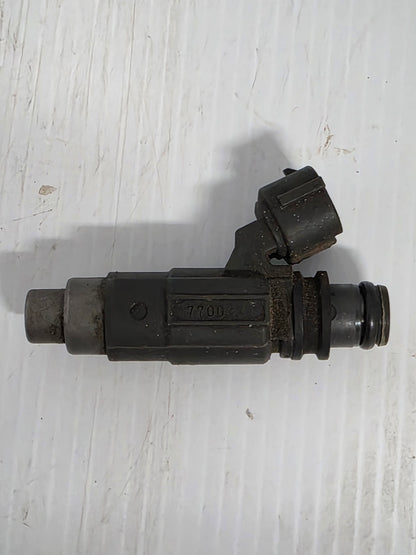 15710-66D00 Suzuki Injector | Genuine Used Part