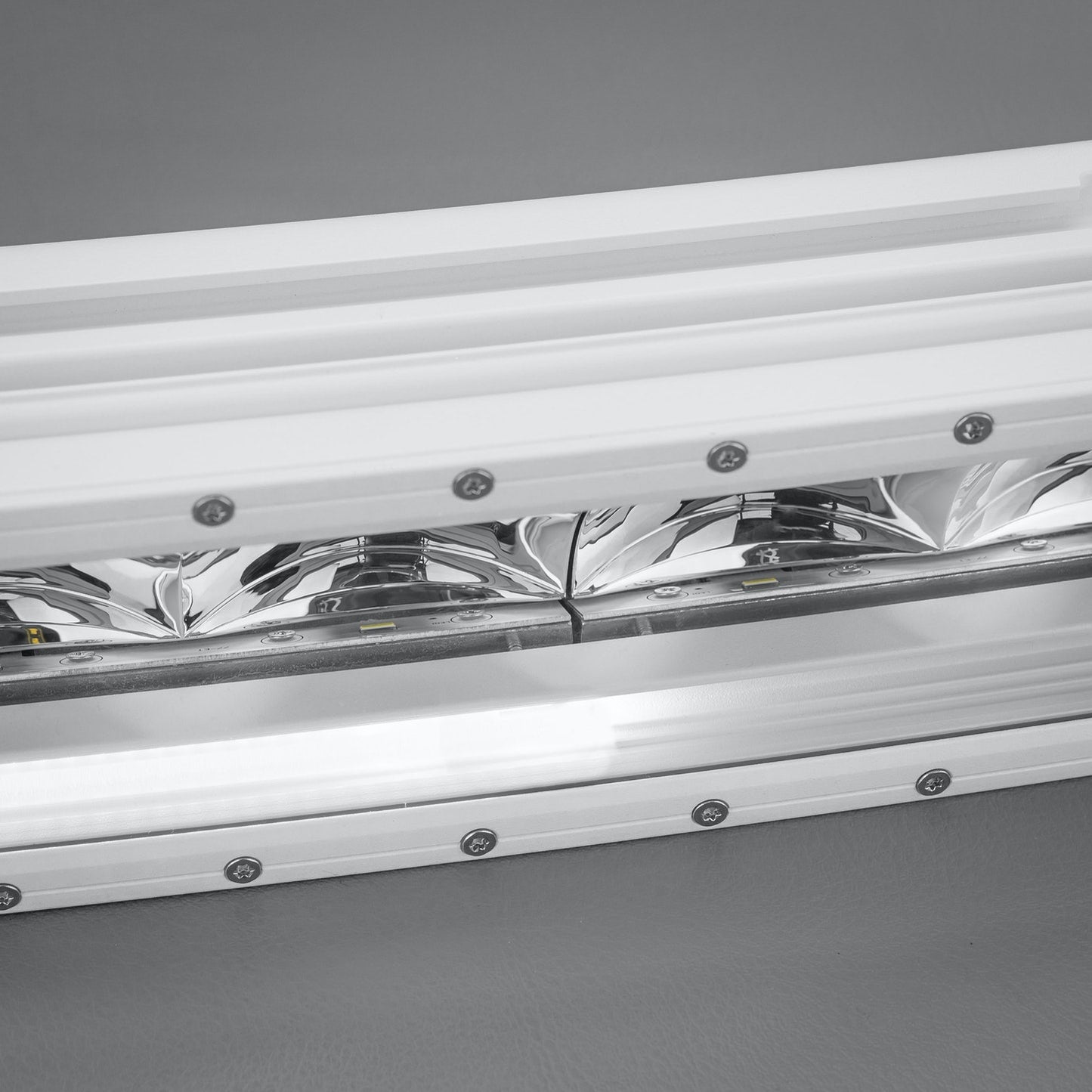 ST2K Curved 31 Inch 12 LED Light Bar. Marine White | Genuine STEDI Product