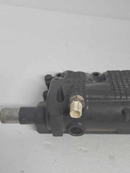 18120-ZVL-000ZA Honda Exhaust Manifold (L) | Genuine Used Part