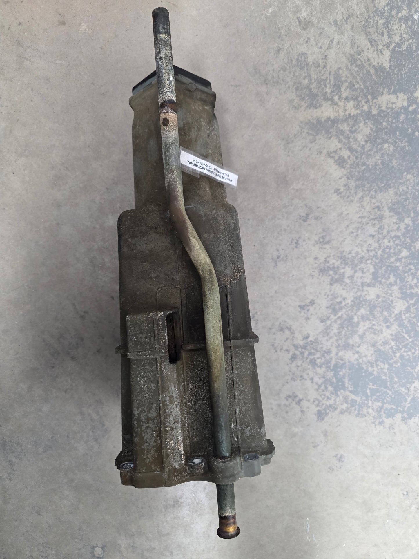64D-41132-00-CA 6E514711-01-5B Yamaha Z200 Exhaust Muffler | Genuine Used Part