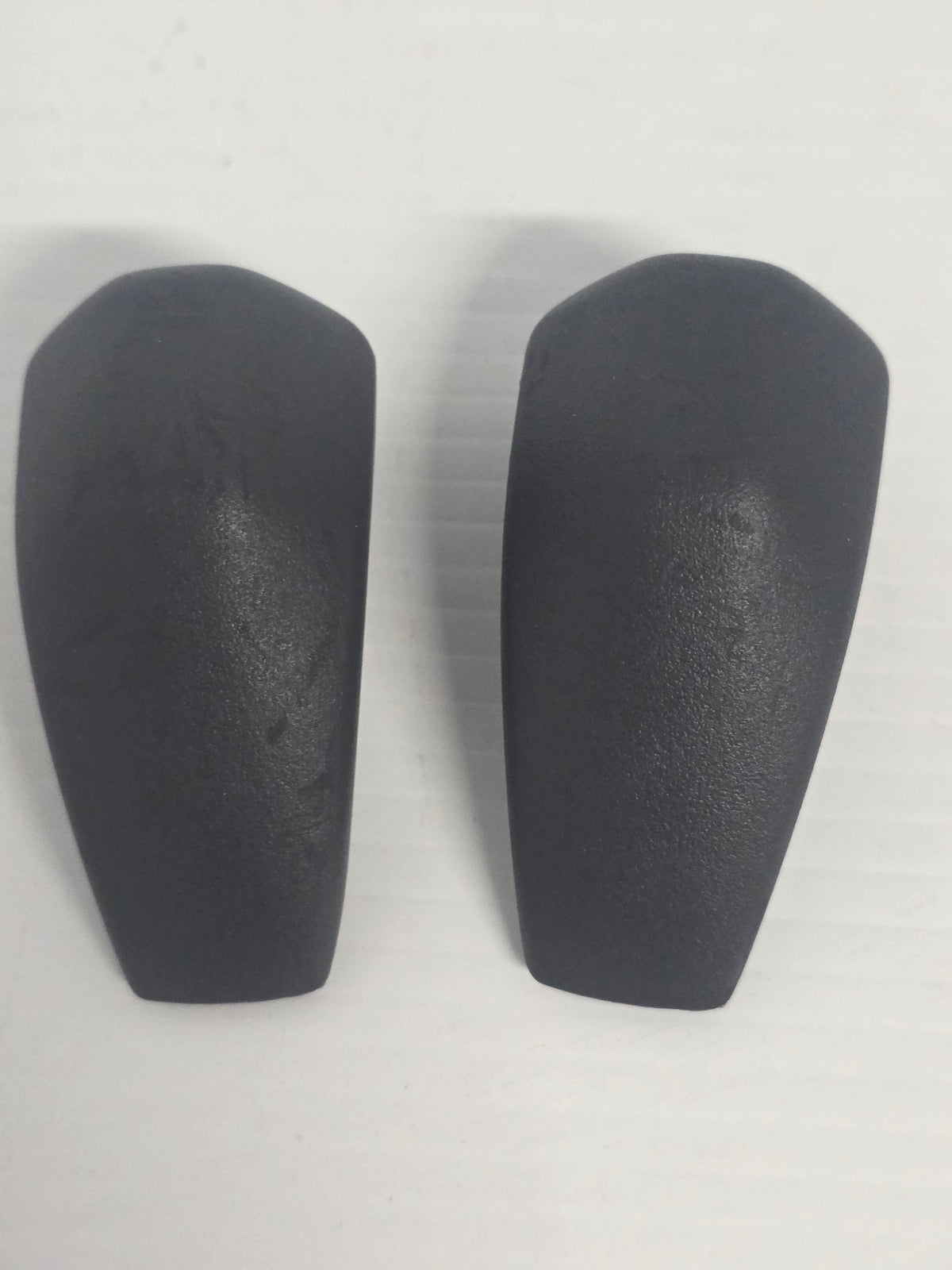 21766372 Lever Knob Spare Part | Genuine Volvo Penta Part - photo 2 of 10