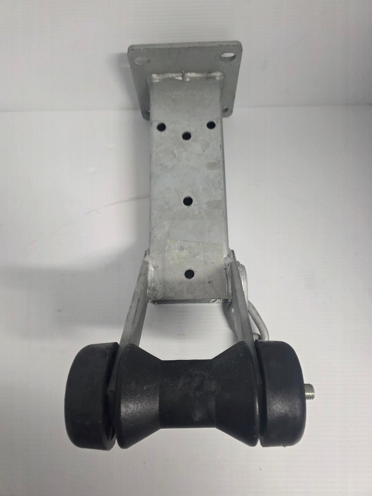 3492 Dunbier Trailer Winch Carrier Inc Bow Roller Suits 100mm Sq