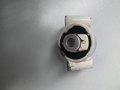 5007920 Evinrude E30 Mount Assy | Genuine Used Part
