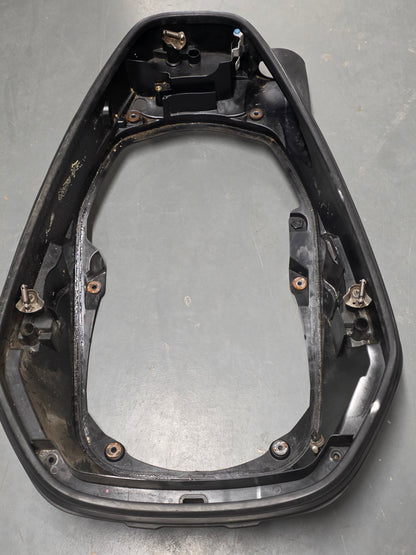 40100-ZVL-020 Honda Under Engine Case Assy | Genuine Used Part