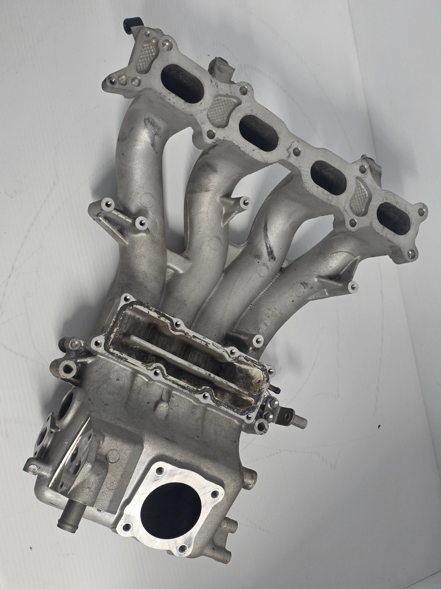 13110-90J02 Suzuki 5033535 Johnson Intake Manifold 90HP 100HP 115HP 140HP | Genuine Used Part