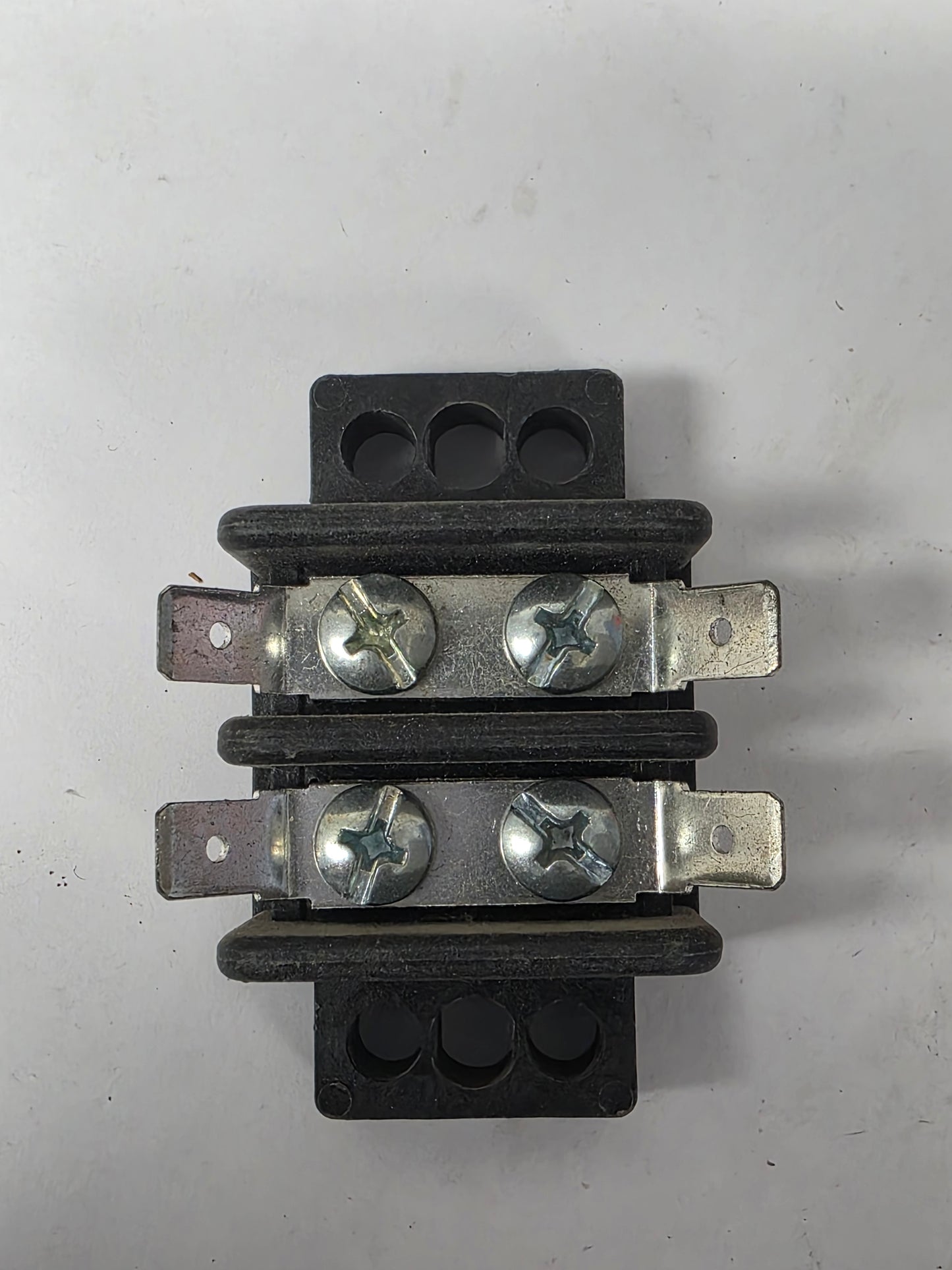 TB300-2 Eaton Bussmann TB300 series panel mount terminal block connector