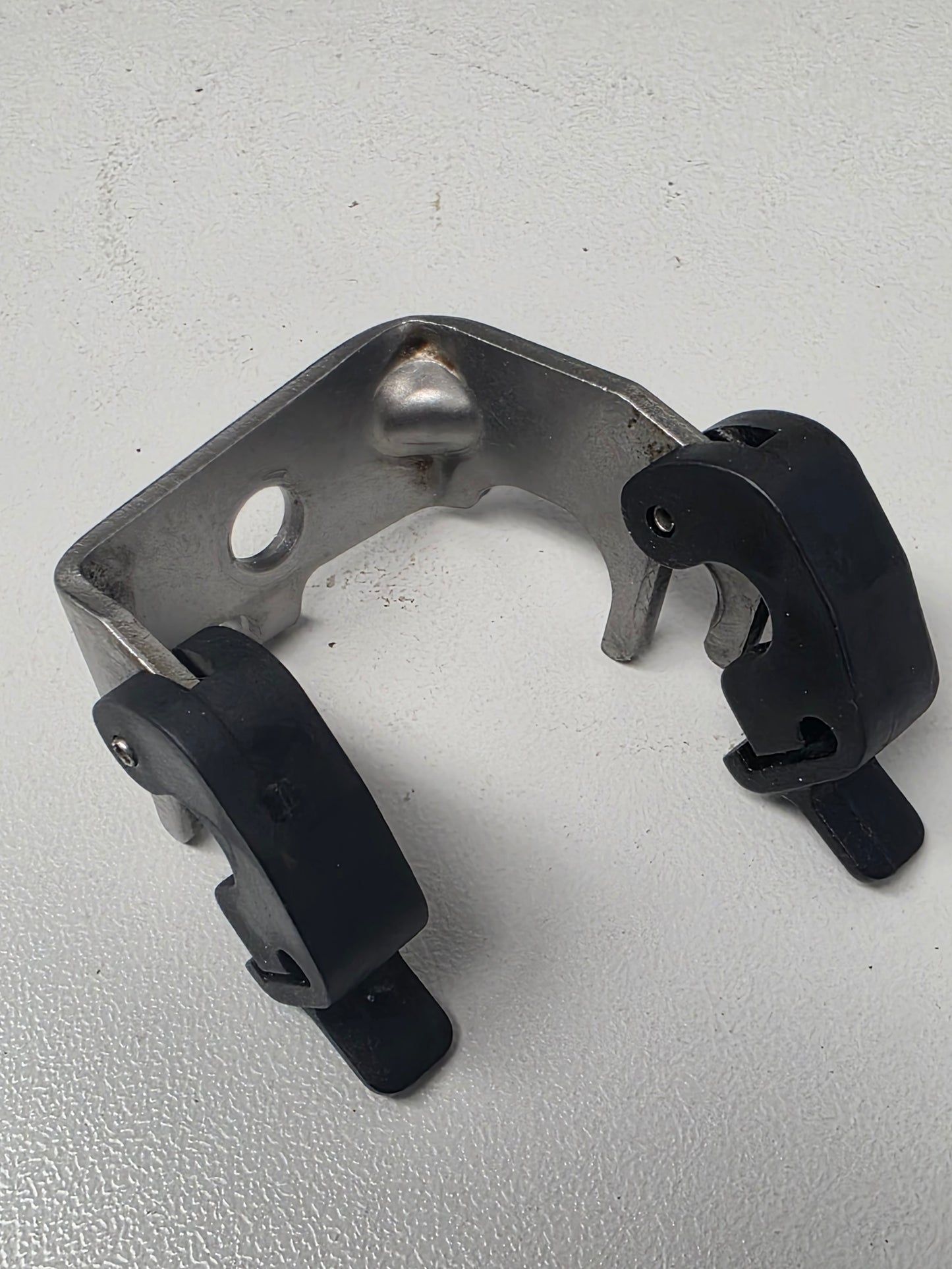 6E5-48538-00-00 6E5-48531-00-00 Yamaha 115CETO Remote Control Bracket & Clamps | Genuine Used Part