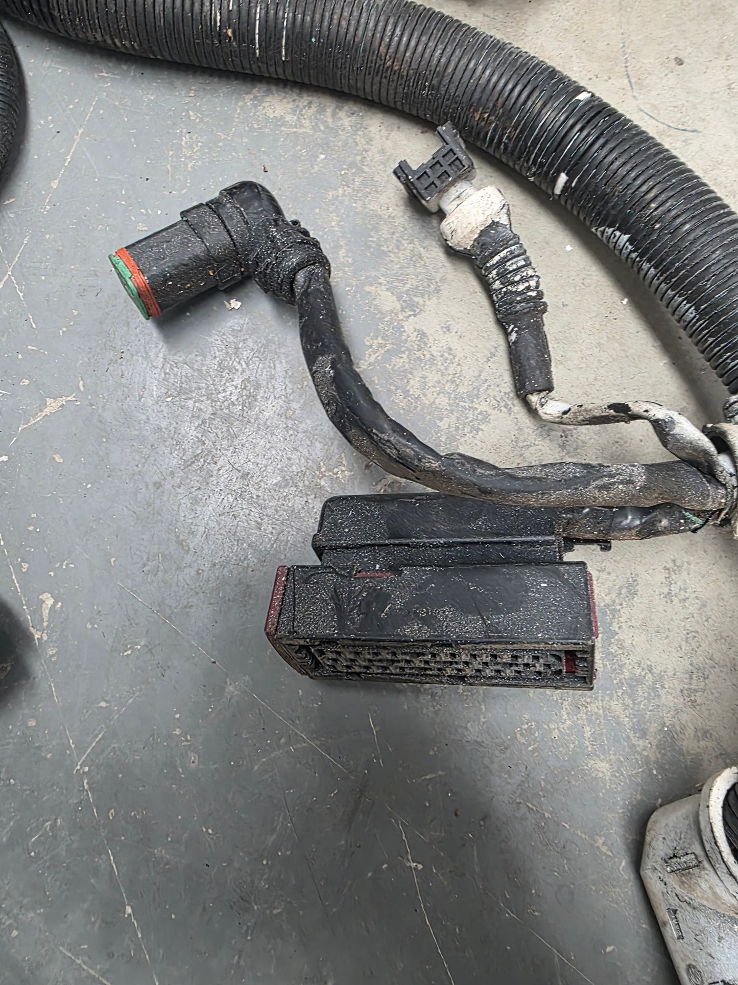 21542299 Volvo Penta Wiring Harness | Genuine Used Part
