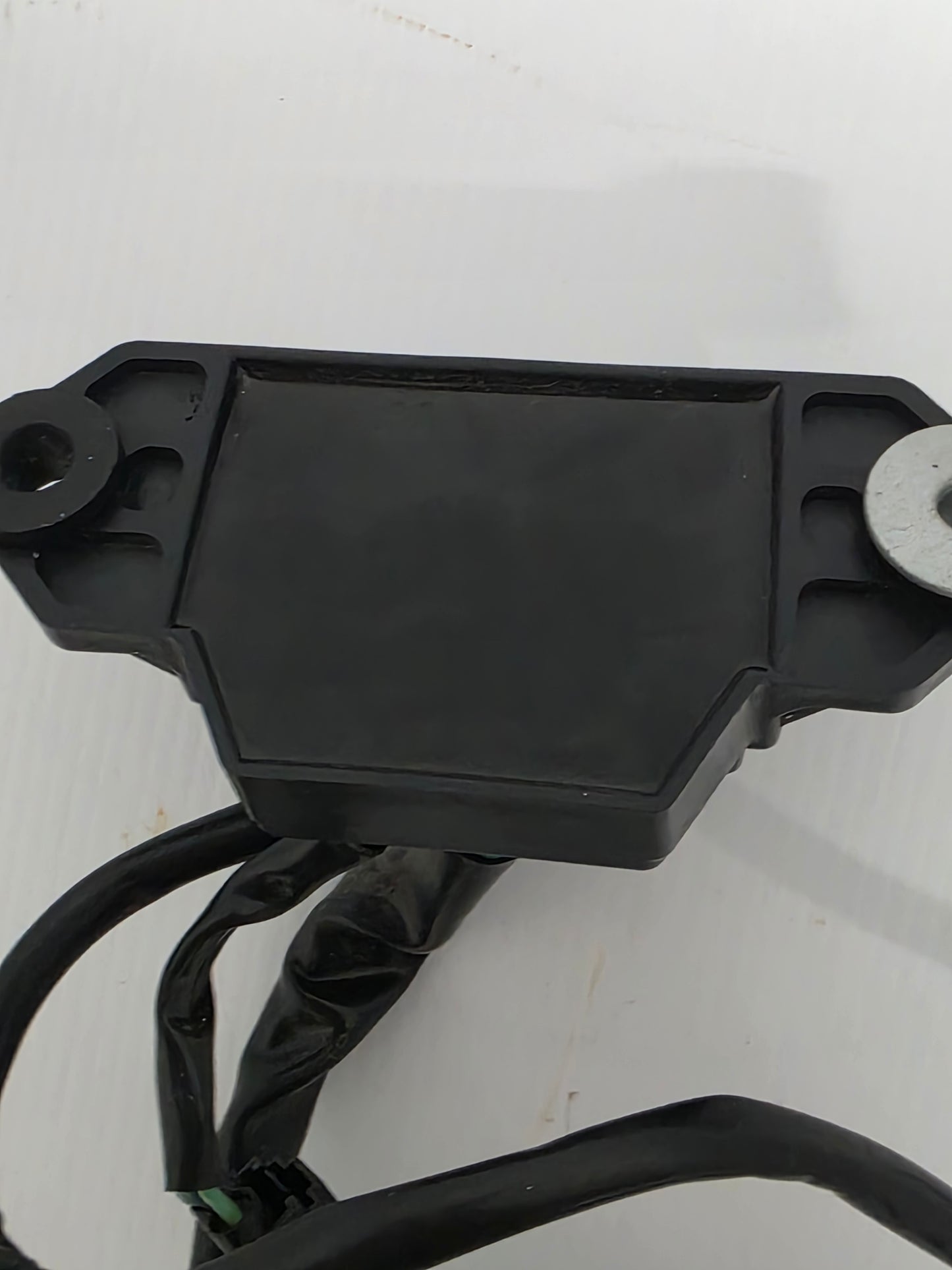 38550-ZVL-000 Honda Power Tilt Relay | Genuine Used Part - photo 3 of 7