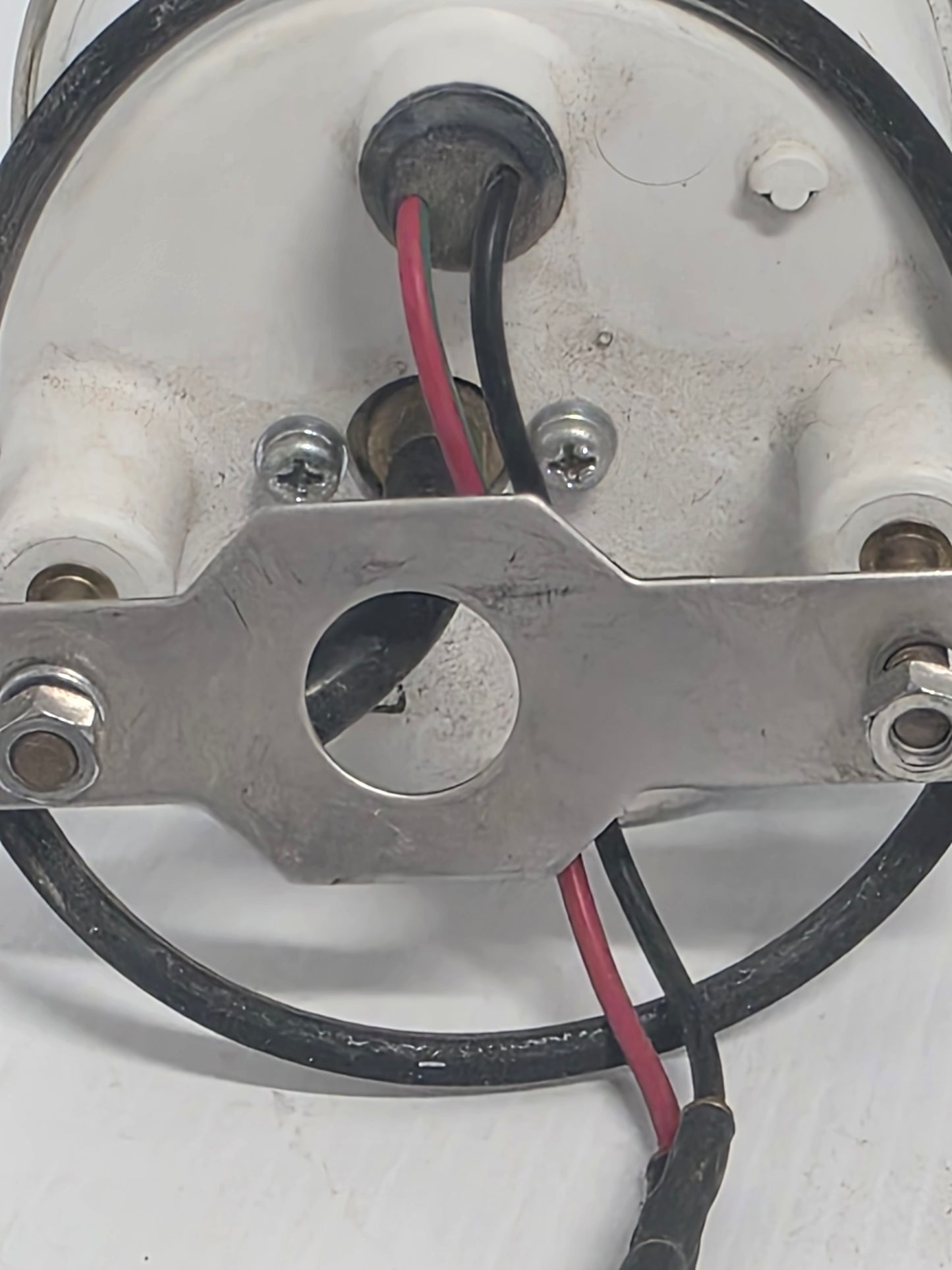 34100-93J33 Suzuki Speedometer | Genuine Used Part