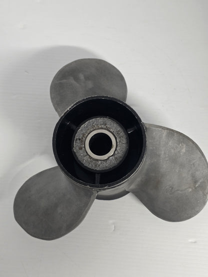48-77344 48-77344A45 Mercury Black Max 13 1/4 x 17 Aluminium Propeller – RH 15 Spline | Genuine Used Part
