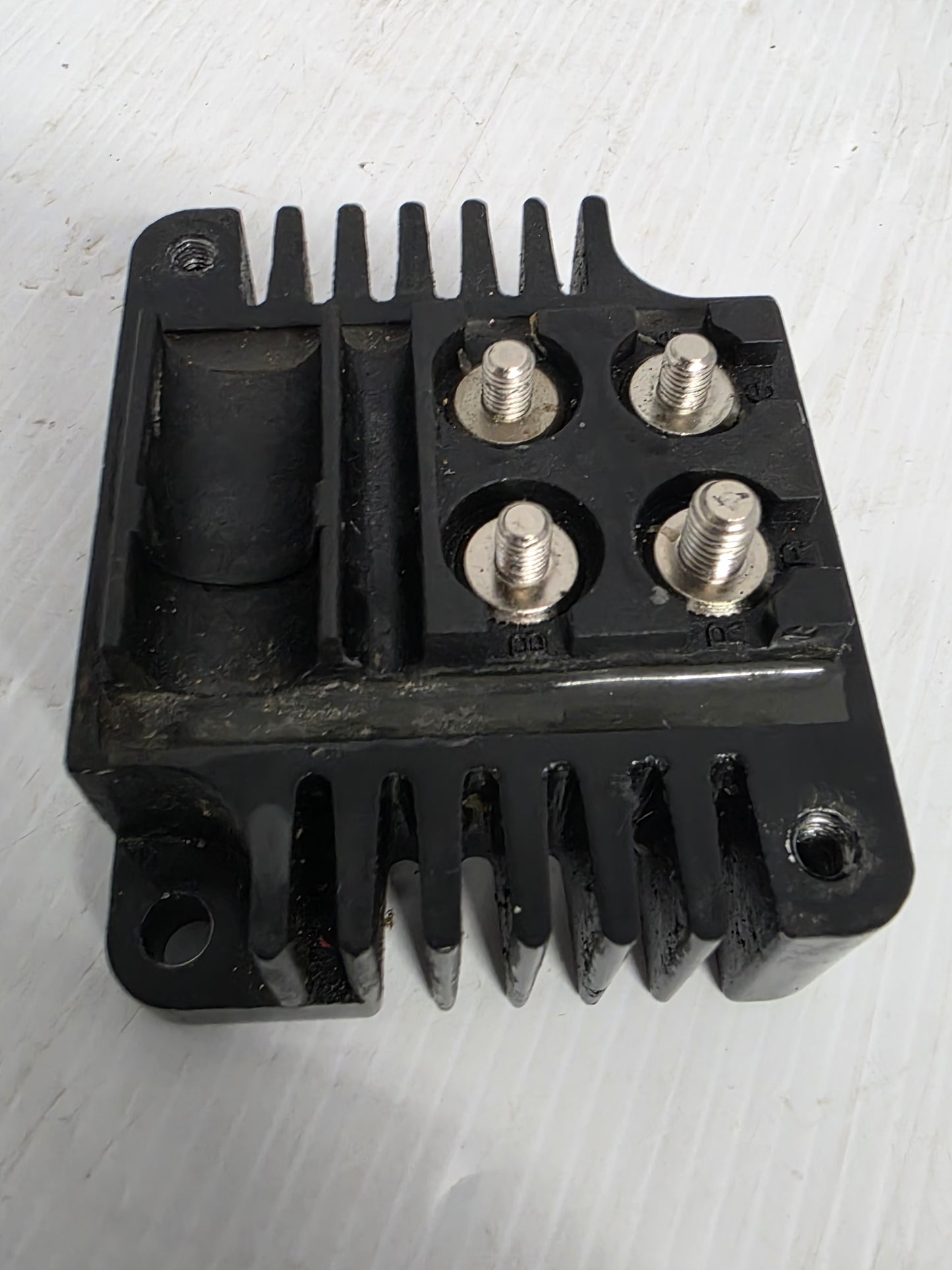 688-81960-61-00 Yamaha Regulator | Genuine Used Part