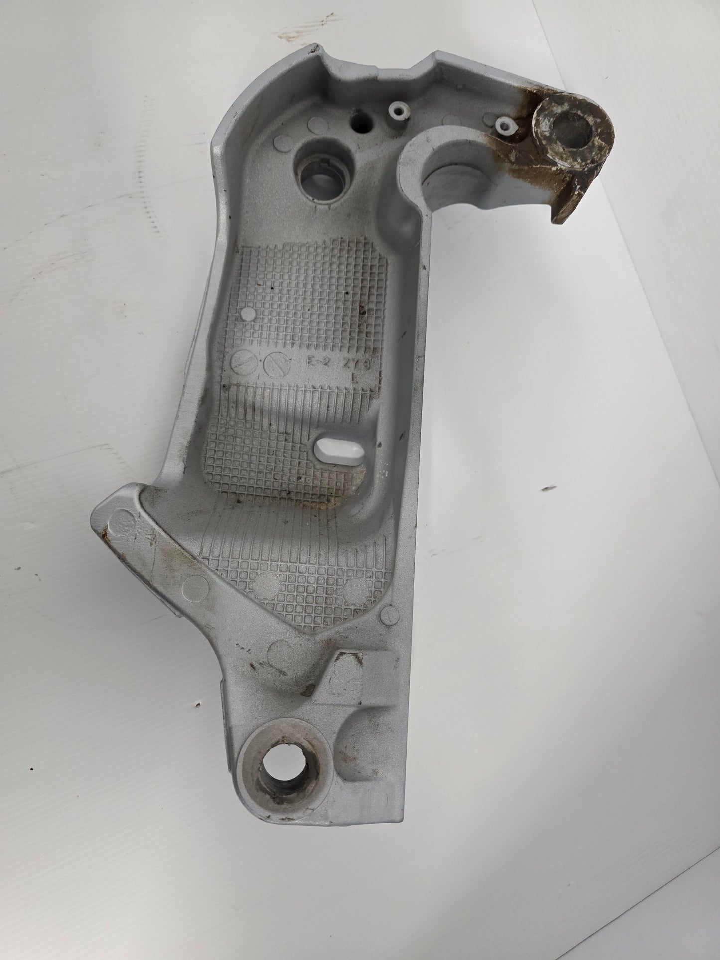 50311-ZVL-000ZC Honda Stern Bracket (L) | Genuine Used Part