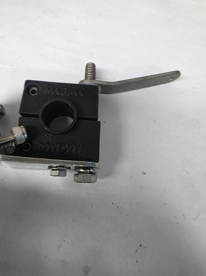 139688 Magma Rail Mount Kit Single Horizontal Round Small