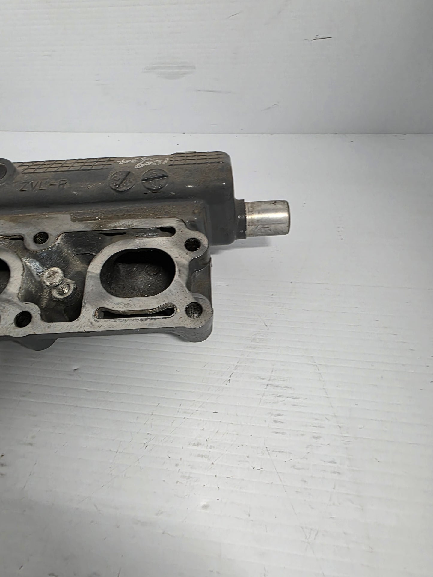 18110-ZVL-000ZA Honda Exhaust Manifold (R) | Genuine Used Part