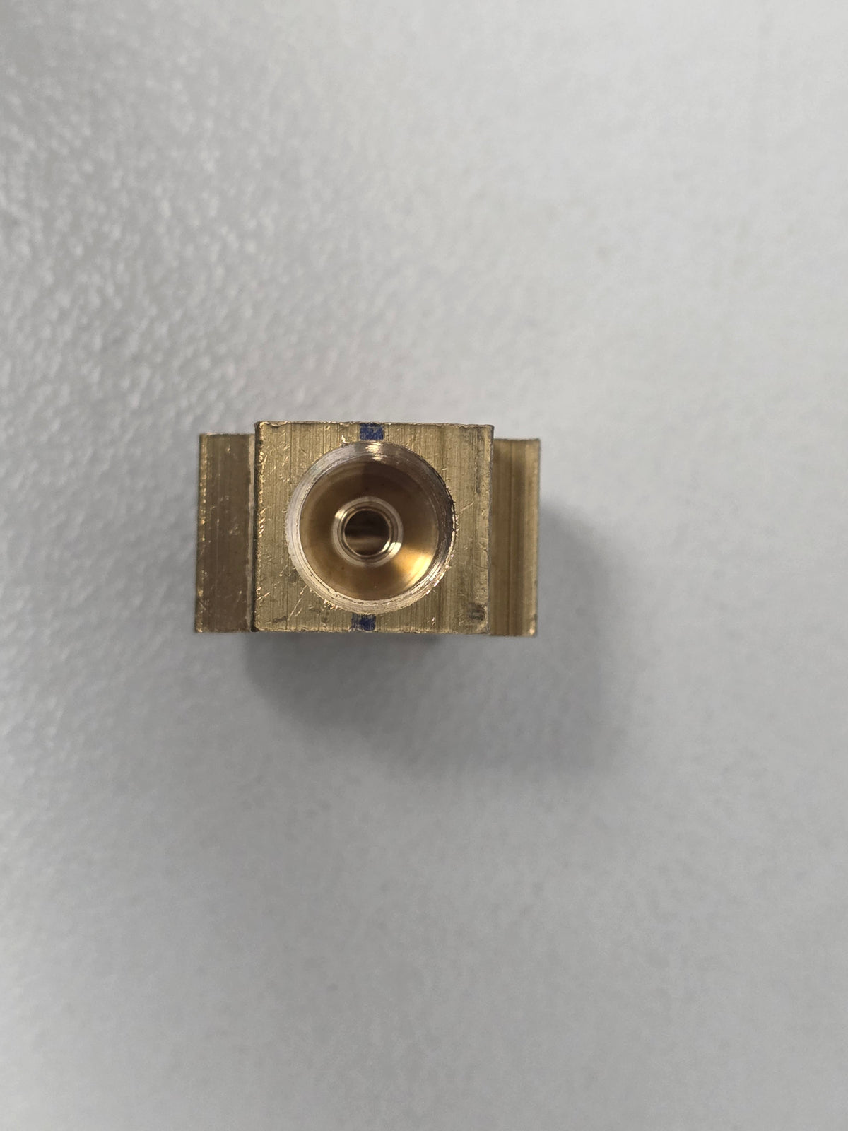 1860 Dunbier H3075 Mackay Hydraulic Union 3 Way Tee | Marine Trailer Part - photo 4 of 5