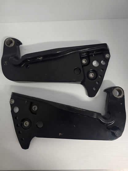 828333T01 828334T02 Mercury Bracket Assy Pair (Port & Stbd) | Genuine Used Part
