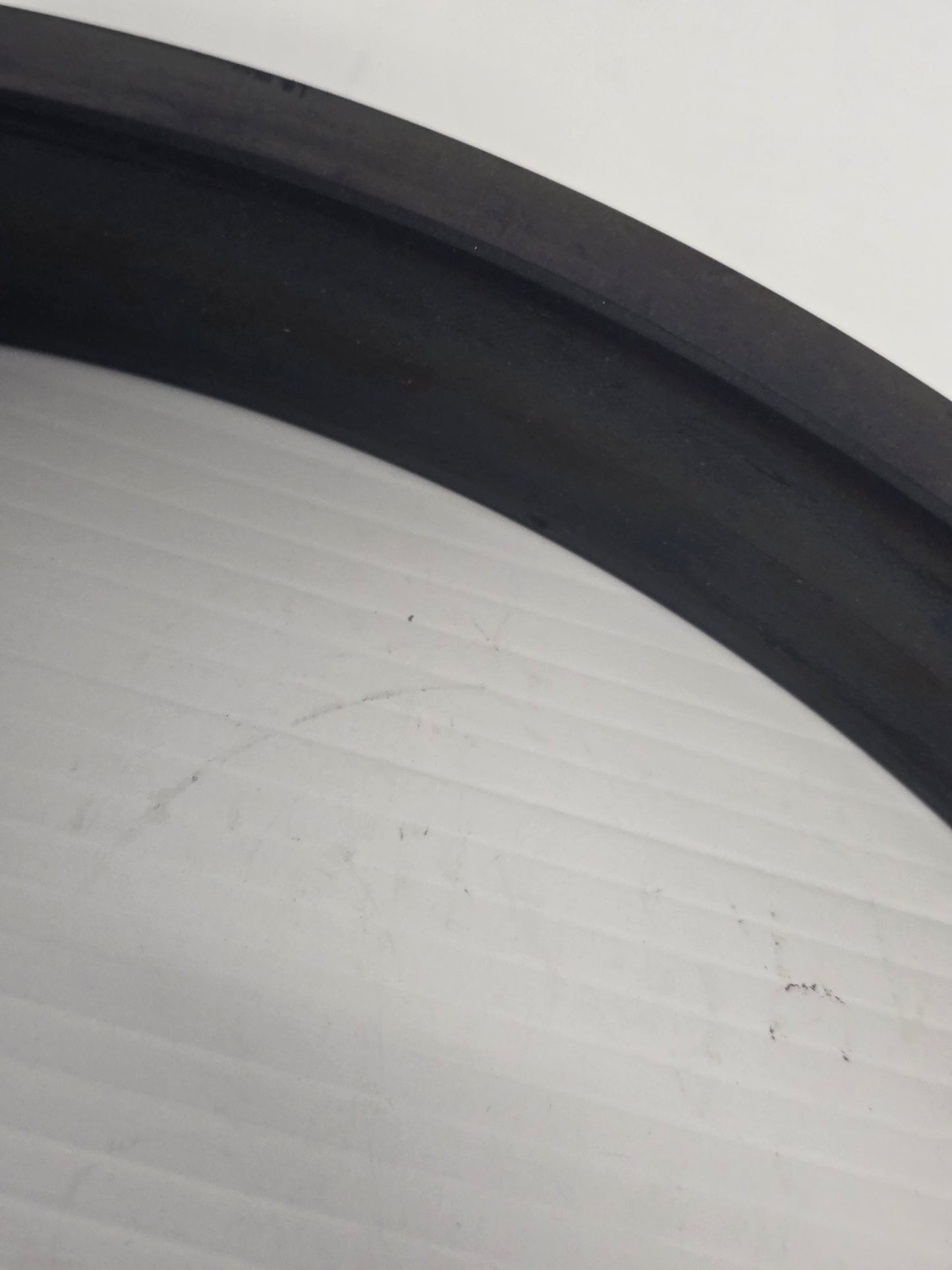 R2005 Mackay 3060 Dunbier SUPA-ROLLA Rubber Strip Black 1m | Marine Trailer Part