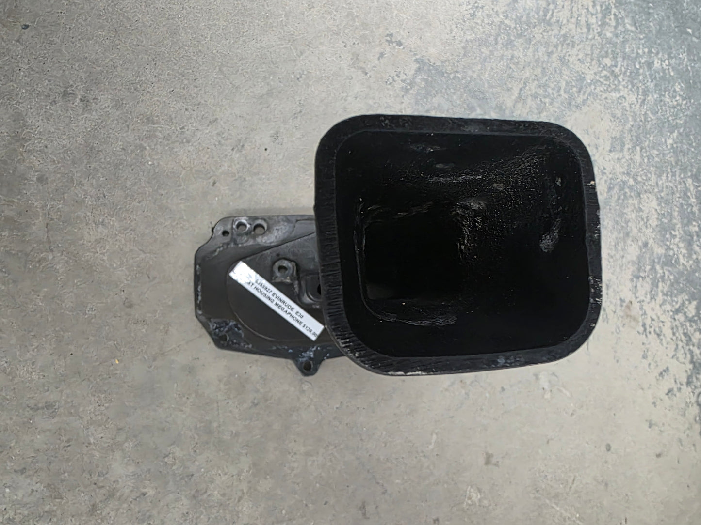 0355927 Evinrude E30 Exhaust Housing Megaphone | Genuine Used Part