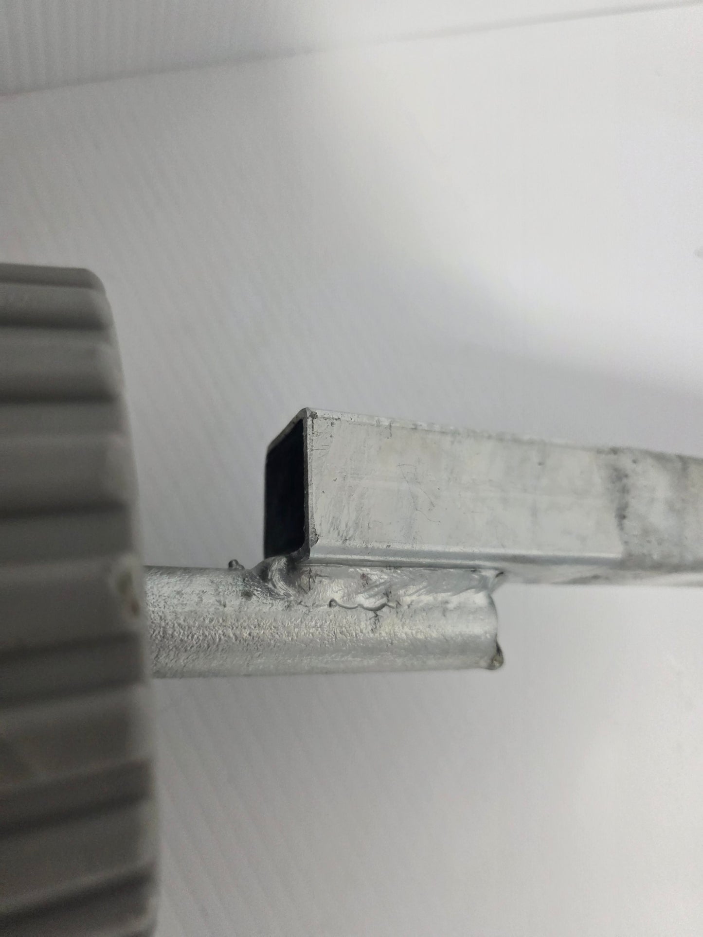 R2460GK Mackay 30mm Guide Pole Galvanised Pair | Marine Trailer Part