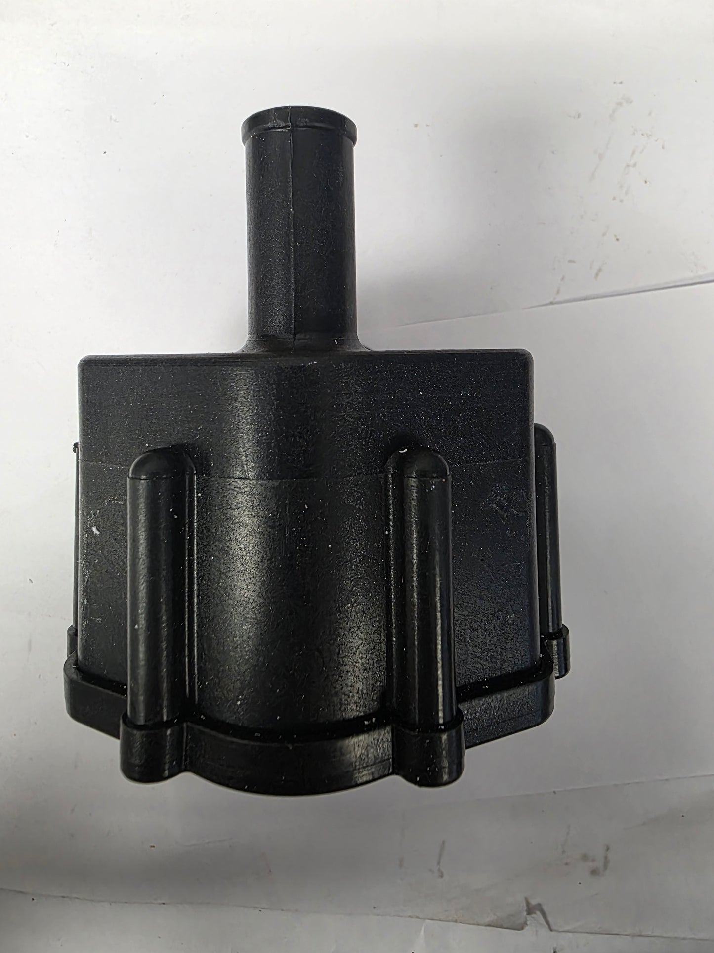 200496 BLA Attwood Series 1680 Fuel Vent