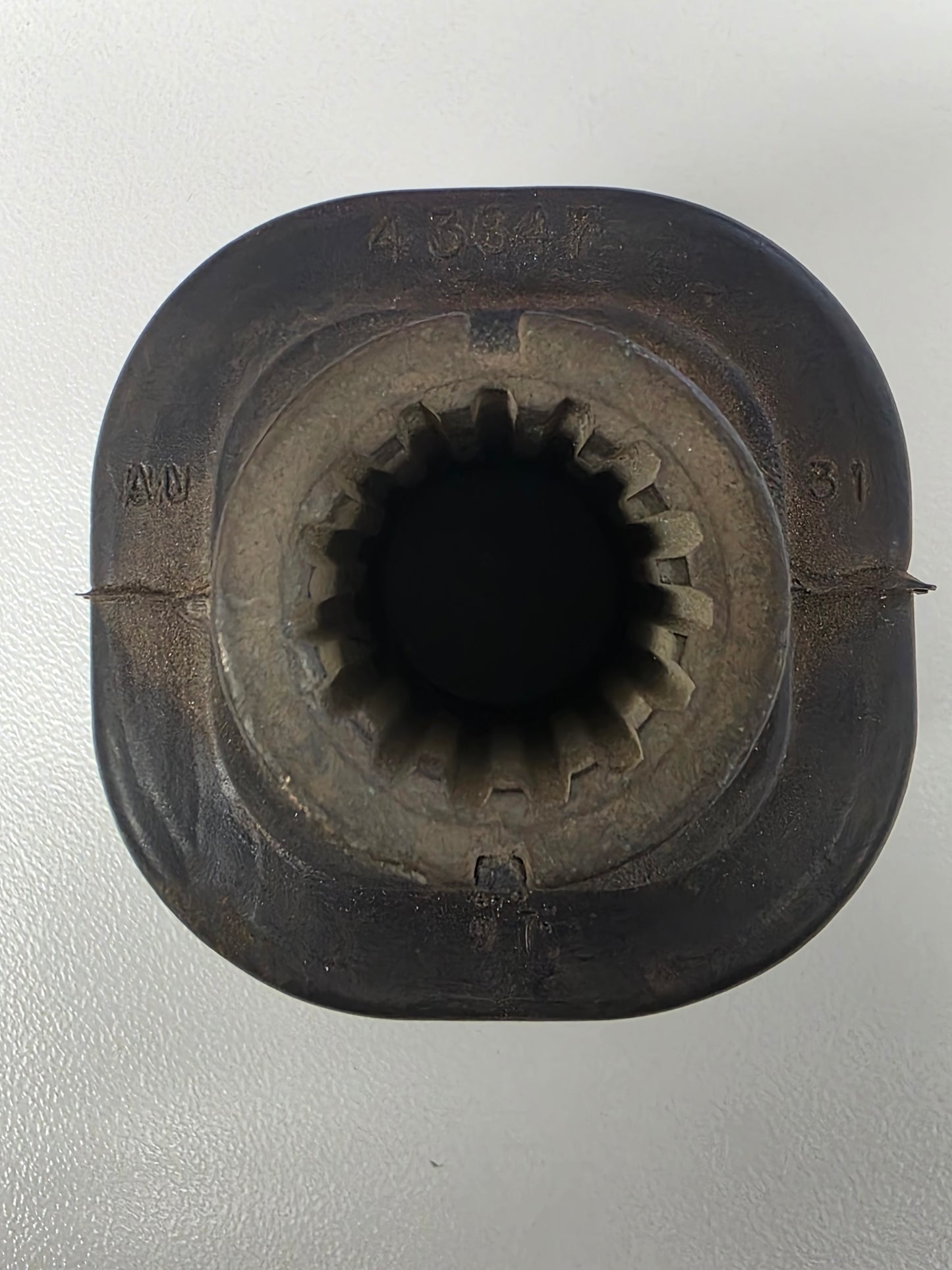 43647T Mercury MerCruiser Rubber Prop Hub | Genuine Quicksilver OEM Part