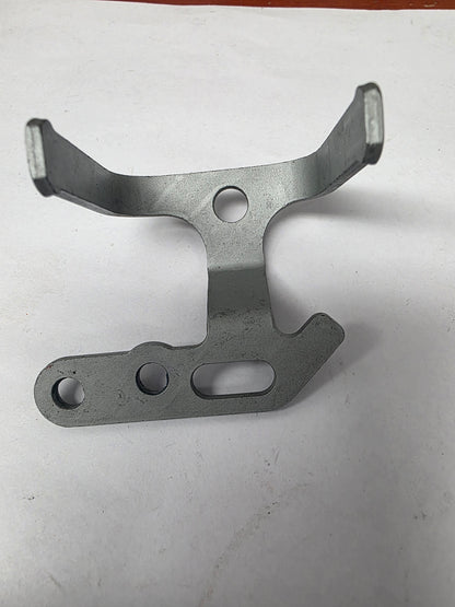 15421-88L00 Suzuki Fuel Filter Bracket | Genuine Used Part