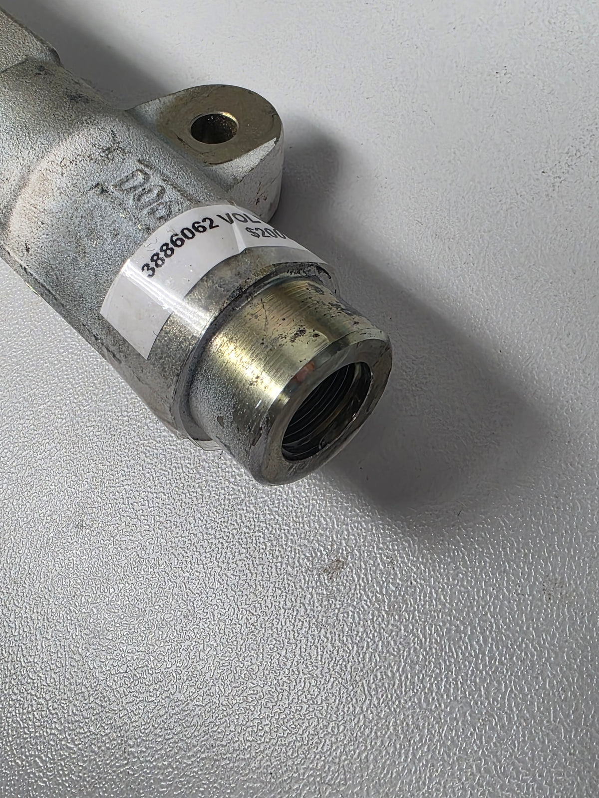 40005392 Volvo Penta Oil Pressure Pipe | Genuine Used Part