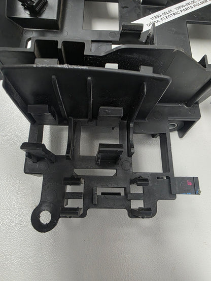 32980-88L01 32890-88L00 Suzuki DF60A Electric Parts Holder | Genuine Used Part
