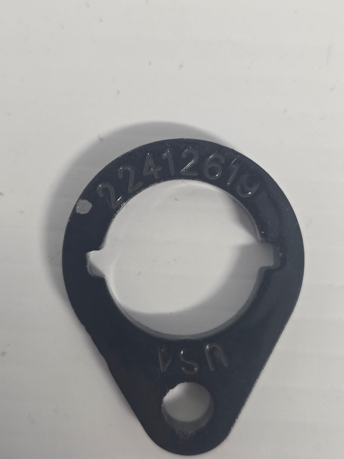 22412619 Bracket | Genuine Volvo Penta Part - photo 2 of 4