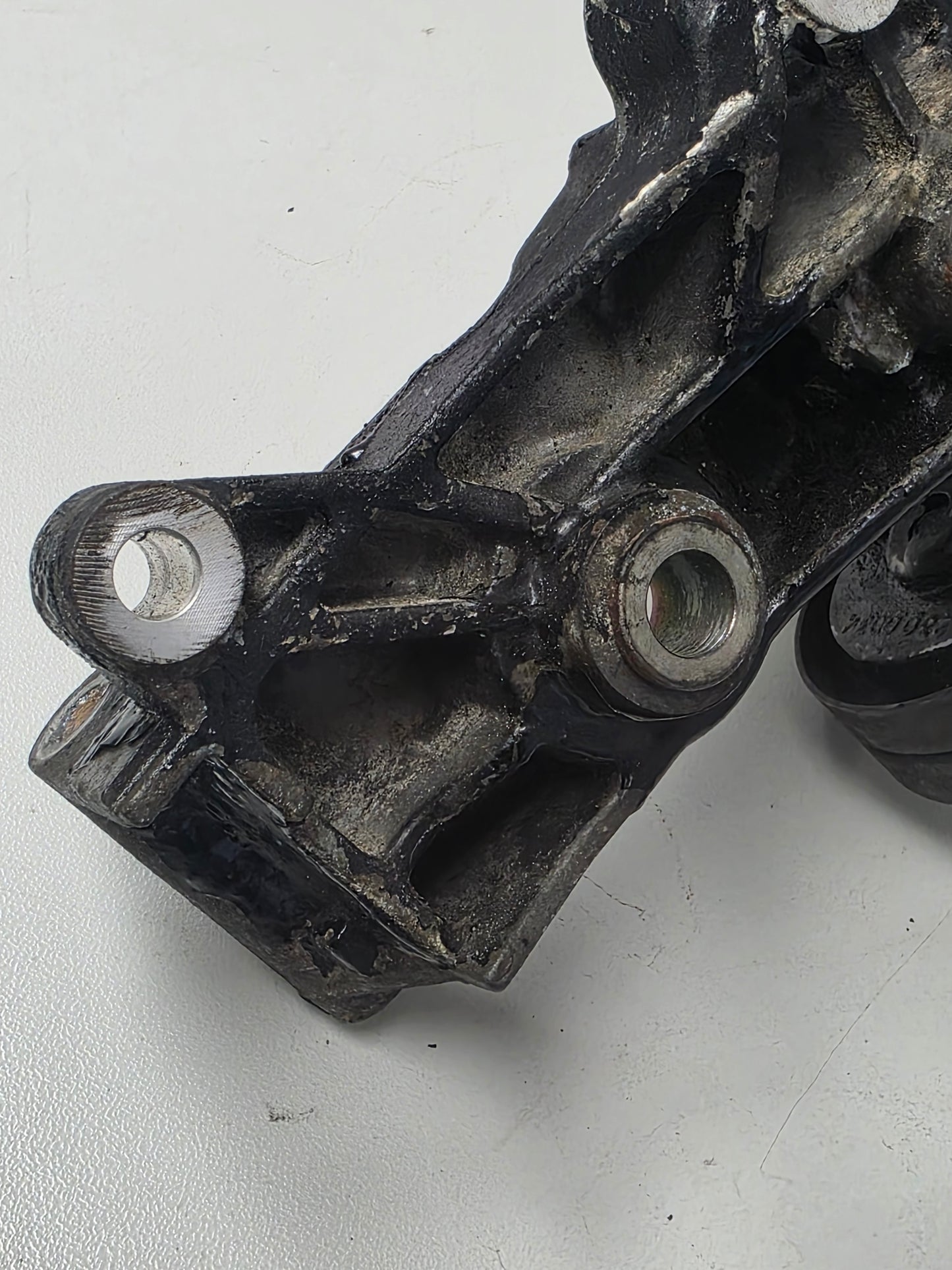 882520 Mercruiser Alternator Bracket with Tensioner | Genuine Used Part