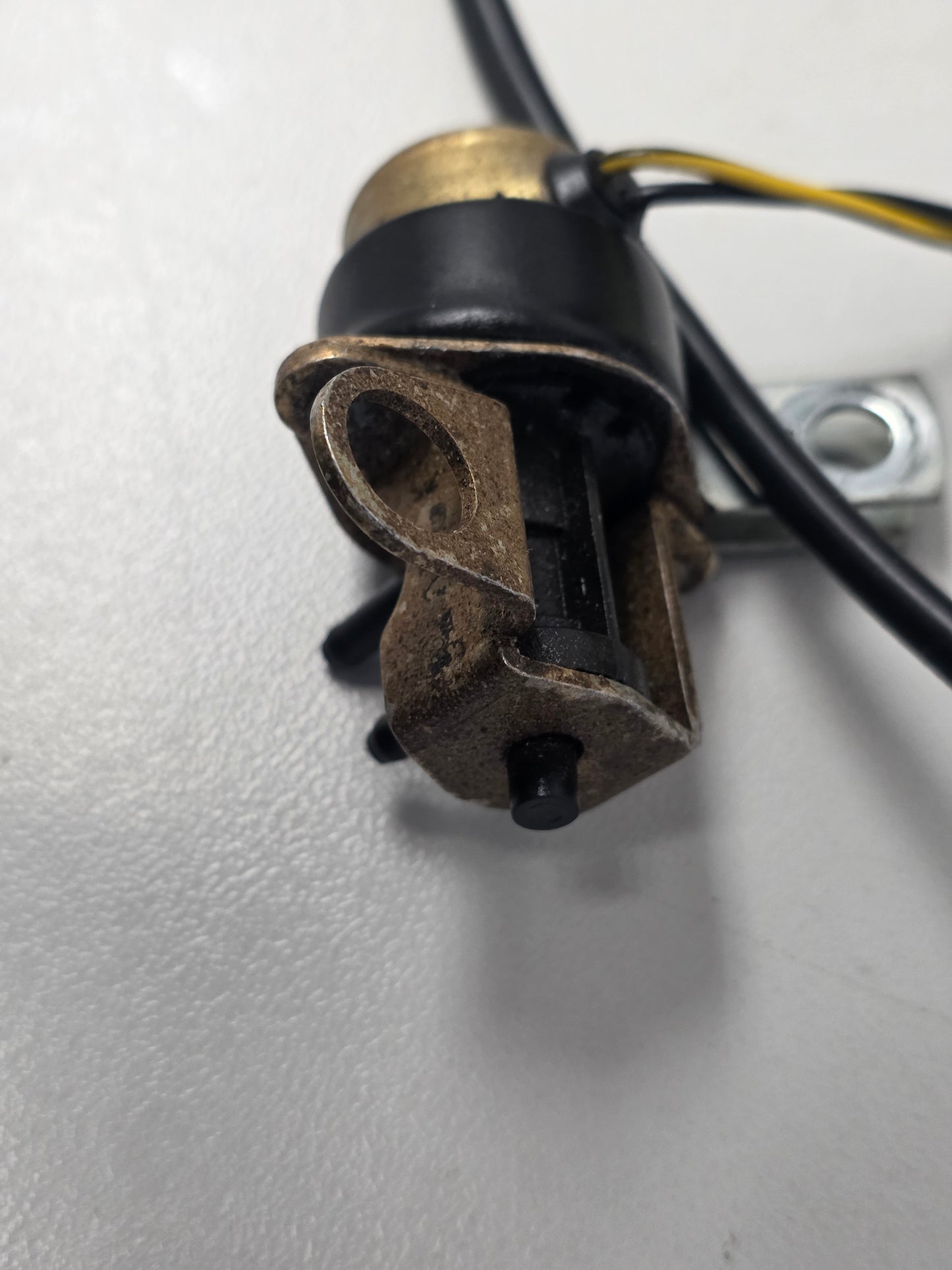 819503A1 Mercury Solenoid Assy | Genuine Used Part