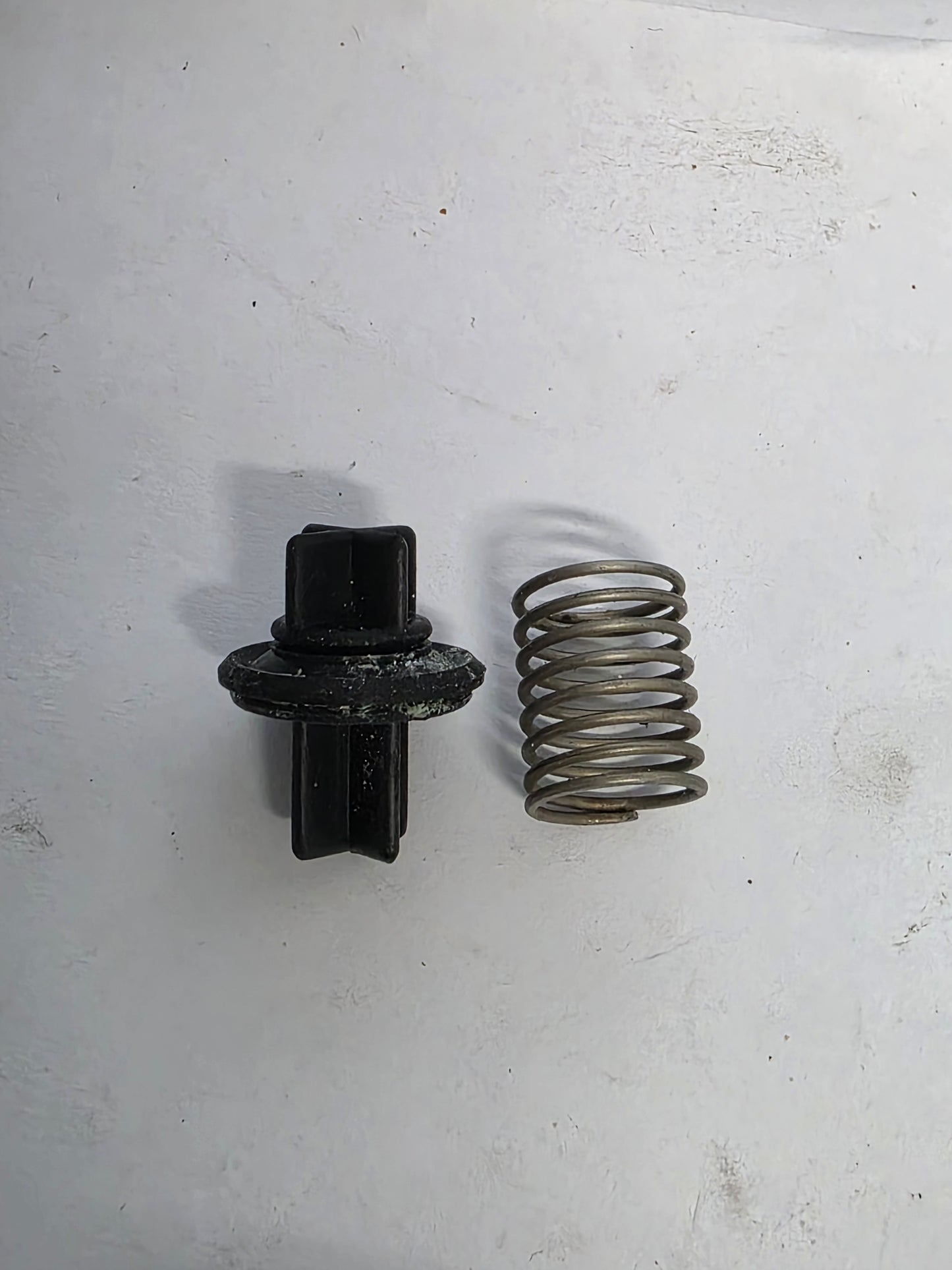 19291-ZW9-000 Honda Flash Valve & Spring | Genuine Used Part