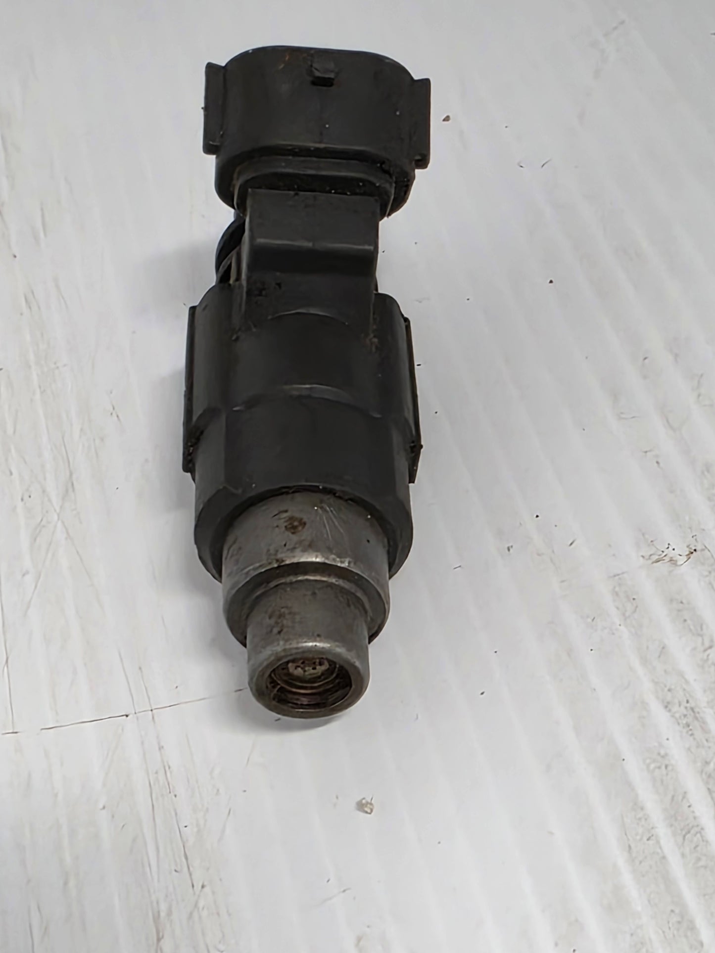 15710-66D00 Suzuki Injector | Genuine Used Part