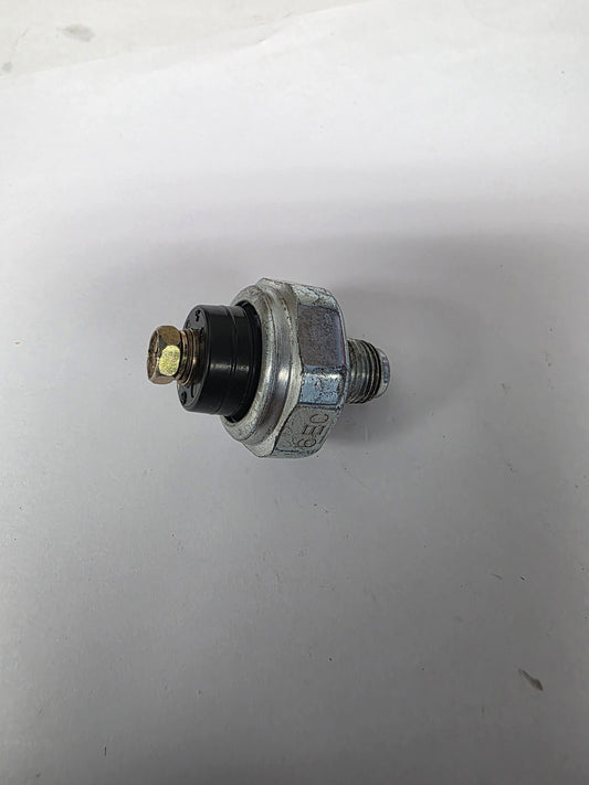 8043071 Mercury Oil Pressure Switch | Genuine Used Part