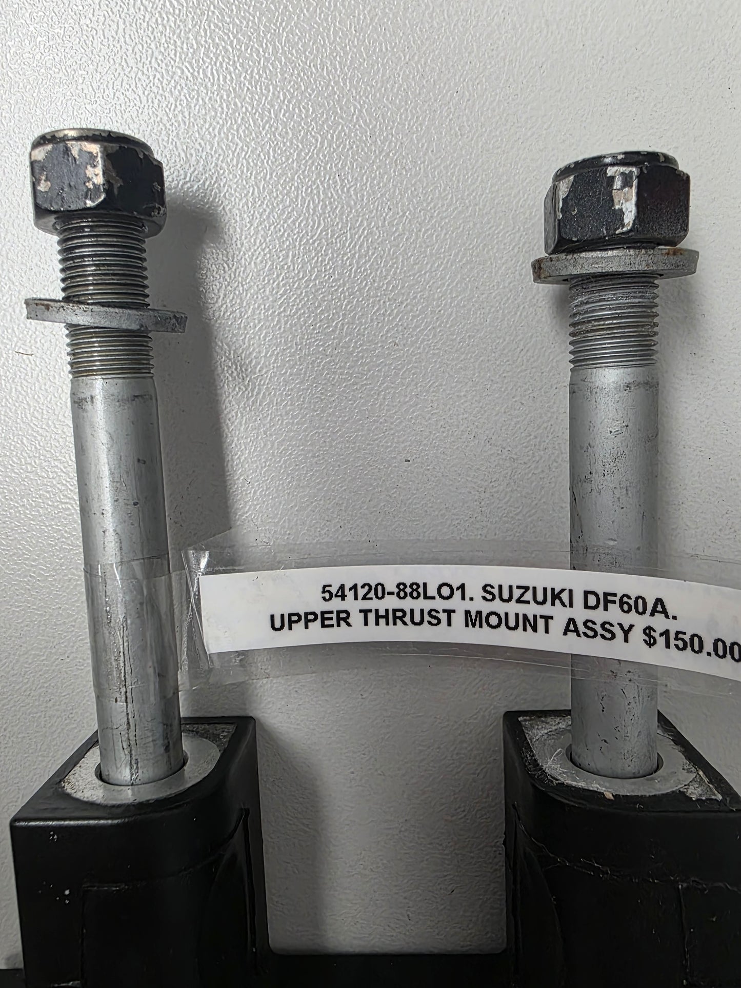 54120-88L01 Suzuki DF60A Upper Thrust Mount Assy | Genuine Used Part