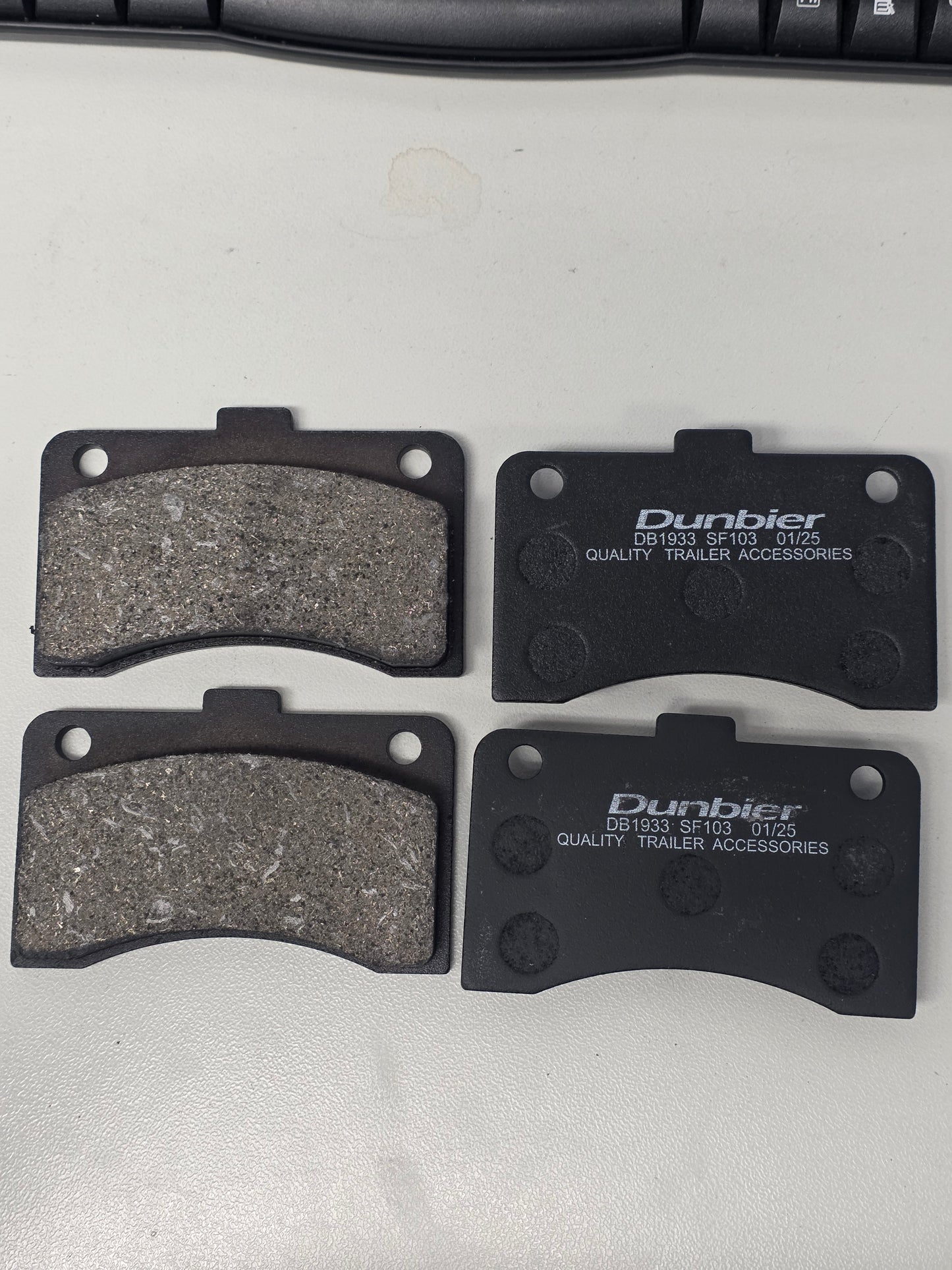 H3264-2 Mackay 1933 Dunbier Disc Caliper Pads Suits Mechanical 2 Bolt Type From Jan 17 Pack of 4 | Marine Trailer Part