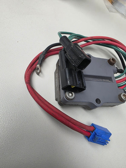 68F-81960-03-00 68F-81960-00-00 Yamaha Z200 Rectifier & Regulator | Genuine Used Part - photo 4 of 4