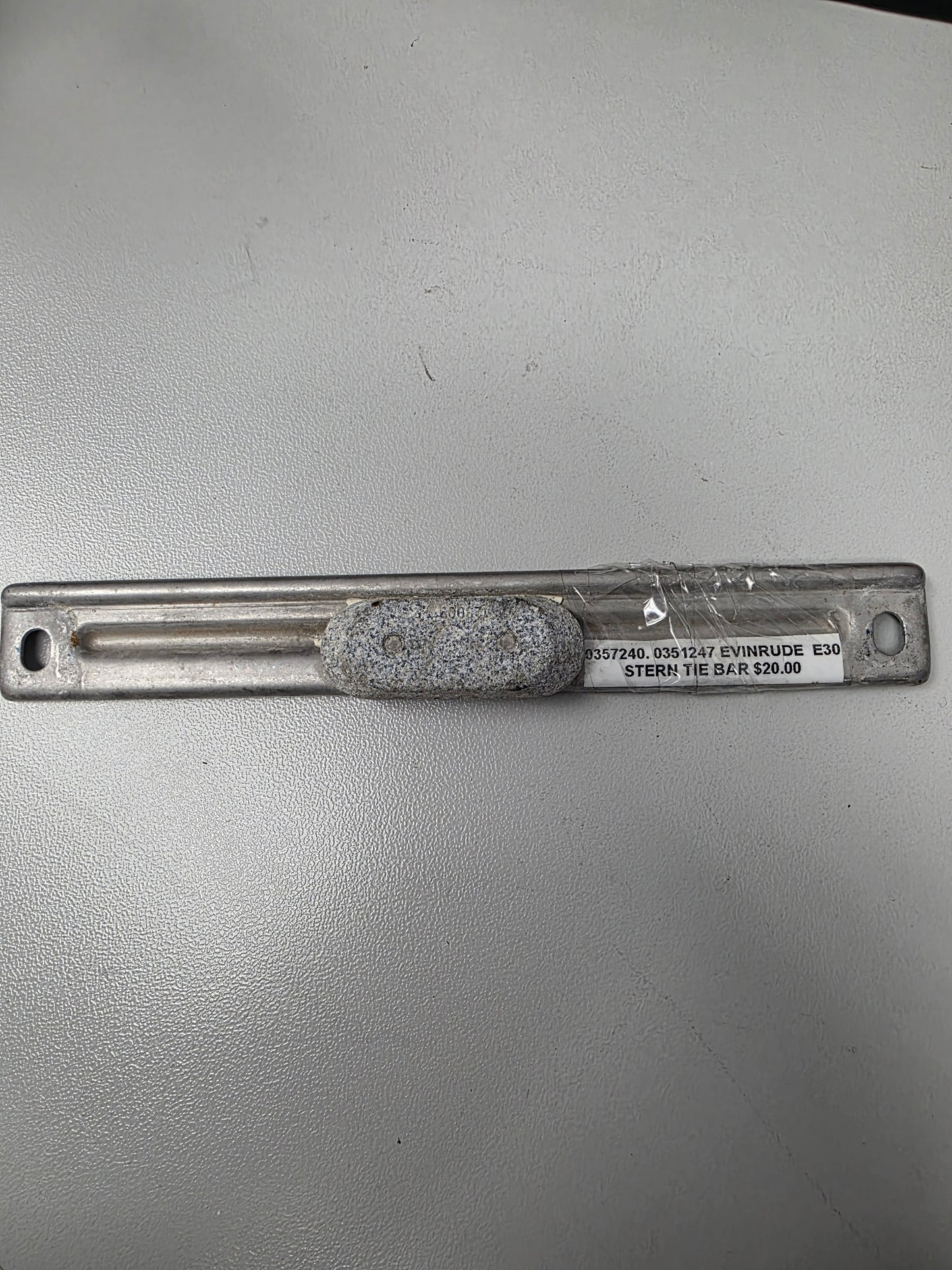 0357240 0351247 Evinrude E30 Stern Tie Bar | Genuine Used Part
