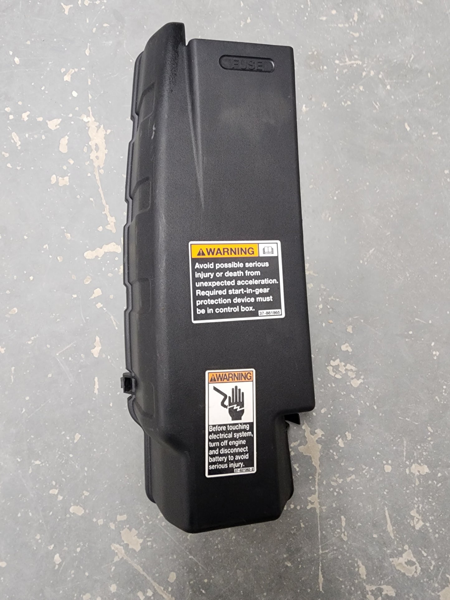 881363 Mercury Cover | Genuine Used Part